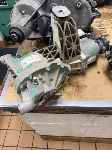 2017-2021 Buick Encore Rear Differential Carrier Assembly Used. OEM