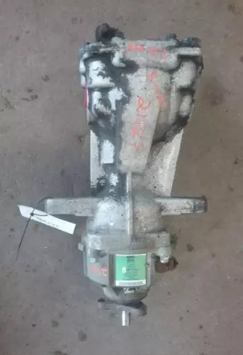 2005-2009 Hyundai Tucson Sportage Rear Differential Carrier Assembly - Used OEM Auto Part