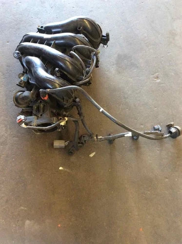 2004-2009 Mazda 3 Mazda 5 Intake manifold 2.3L W/O turbo Oem - Used