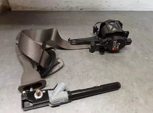 2016-2023 Chevrolet Malibu Right Passenger Seat Belt Retractor Gray - Used OEM Auto Part