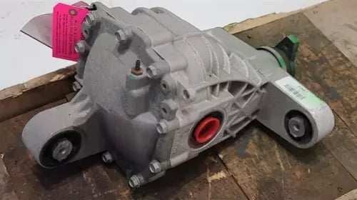 2016- 2020 Chevrolet Camaro 3.6L AT Rear Axle Differential Carrier OEM Assembly - Used