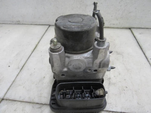 2002-2003 Toyota Camry ABS Anti-Lock Brake Pump Assembly With Warranty OEM - Used