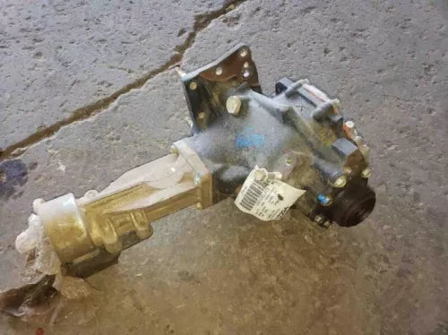 2004-2006 Lexus RX330 Transfer Case Assembly in Warranty OEM - Used