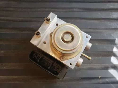 2004-2006 Nissan Maxima Anti Lock Break ABS Pump OEM - Used