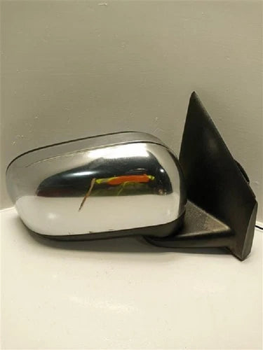 2007-2009 Chrysler Aspen RH Passenger Side View Mirror Assembly OEM - Used
