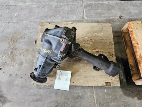 2003-2009 Lexus GX470 Front Axle Differential Carrier 3.727 Ratio - Used OEM Auto Part