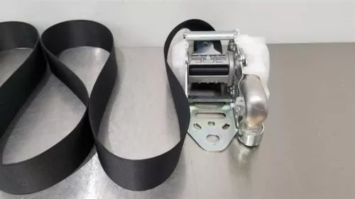 2014 2021 Toyota Tundra Front RH passenger Seat Belt Retractor Assembly BLK OEM - Used
