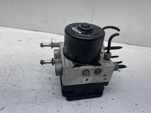 2013-2014 Ford Explorer ABS Anti Lock Brake Actuator Pump DB53-2C219-DD OEM 14 - Used