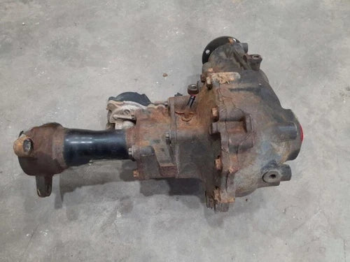 2000-2006 Toyota Tundra 3.91 Ratio Front Axle Differential Carrier Assembly OEM - Used
