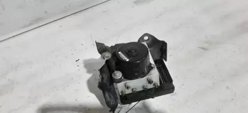 2006-2011 Nissan Armada ABS Anti Lock Brake Actuator Pump - Used OEM Auto Part