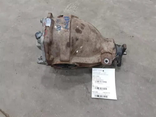 2005-2008 Dodge Magnum Rear Axle Differential Carrier AWD 3.07 Ratio OEM - Used