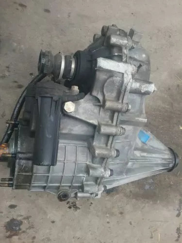 1999-2001 Chevrolet Suburban 1500 Transfer Case With Warranty OEM - Used
