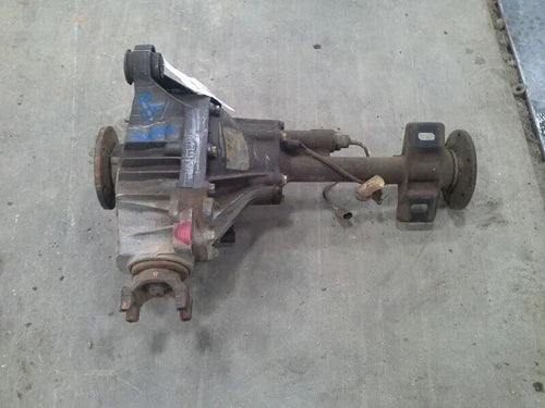 1995-1997 Chevrolet Tahoe Front Axle Differential Carrier 3.73 Ratio Opt GT4 OEM - Used