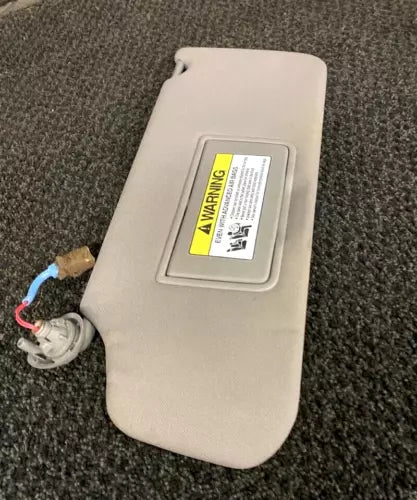 2009-2015 Honda Pilot Left Driver Sunvisor With Illumination Oem Tan - Used