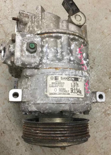 2005-2006 VOLKSWAGEN JETTA 1.9L AIR CONDITIONER A/C AC COMPRESSOR - Used OEM Auto Part