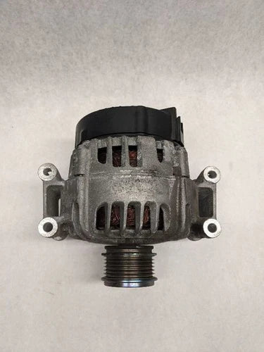 Alternator OEM For Volkswagen Beetle Passat 2016 2017 2018 (1.8L) - Used