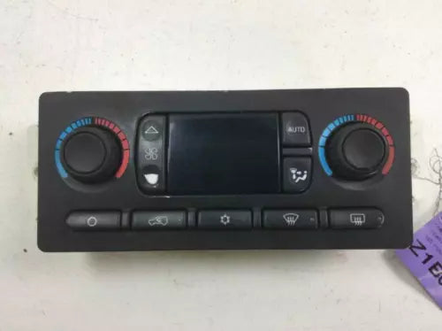 2005-2006 Chevy Silverado ,GMC Sierra AC Heater Climate Control Temperature OEM - Used