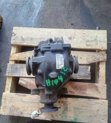 2001-2006 BMW 325i Rear Differential Carrier Assembly Automatic exc. Xi; Oem - Used