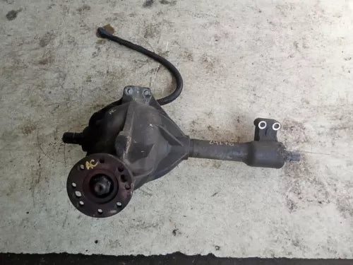 2001-2011 Dodge Dakota Front Axle Differential Carrier Assembly 3.92 Ratio OEM - Used