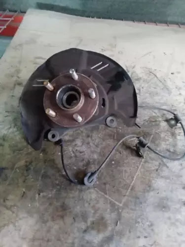2005-2014 Subaru Legacy Driver Left Front Spindle Knuckle OEM - Used