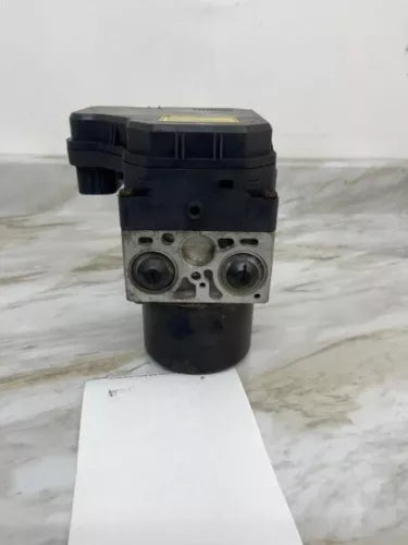 2004-2007 Toyota Highlander ABS Anti Lock Brake Pump Assembly AWD OEM - Used