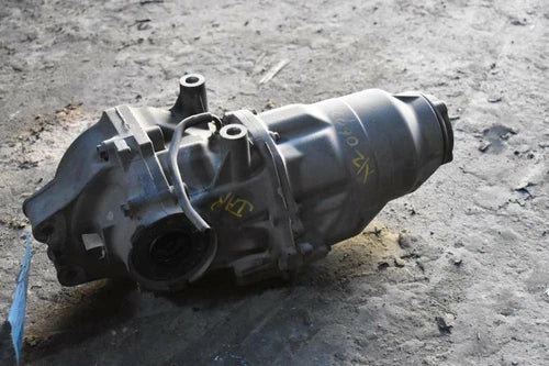 2003-2004 Honda CRV Rear Axle Differential Carrier with warranty OEM - Used