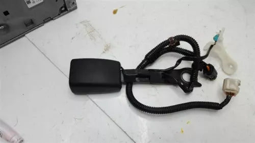 2014 2019 Toyota Corolla Front Right Passenger Seat Belt Buckle Assembly Black - Used OEM Auto Part