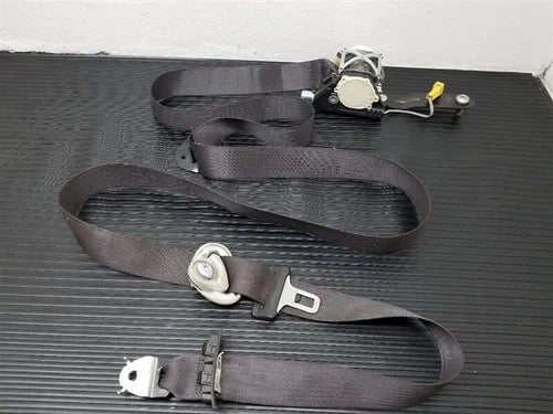 2007-2008 Chevy Silverado 1500 Front Passenger Seat Belt Retractor Blk Crew Cab - Used OEM Auto Part