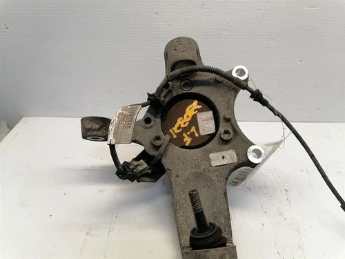 2005-2013 Chevy Corvette Passenger Right Front Spindle Knuckle OEM - Used