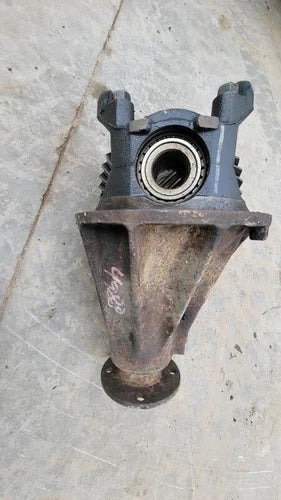2001-2007 Toyota Sequoia Rear Differential Carrier Assembly 4x4 (4.10 ratio) OEM - Used