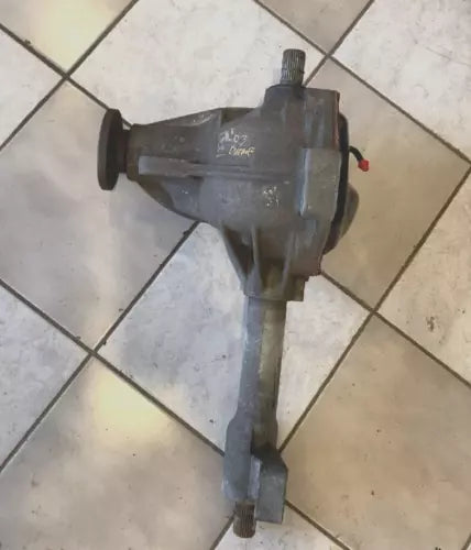 2001-2011 Dodge Dakota Front Axle Differential Carrier Assembly 3.55 Ratio - Used OEM Auto Part