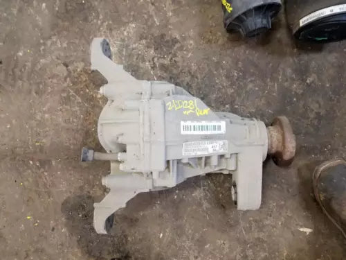 2014-2022 Grand Cherokee Rear Differential Carrier 7.68 Ring Gear OEM - Used
