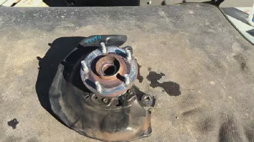 2004-2006 Lexus ES330 Passenger Right Front Spindle Knuckle OEM - Used