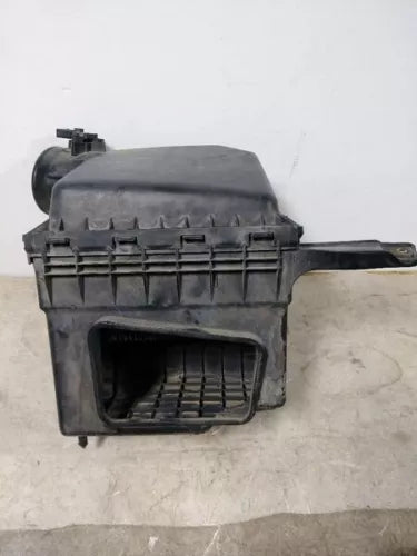 2003-2007 Dodge Ram 2500 ,3500 Air Cleaner/Boxer 5.9L Diesel OEM - Used