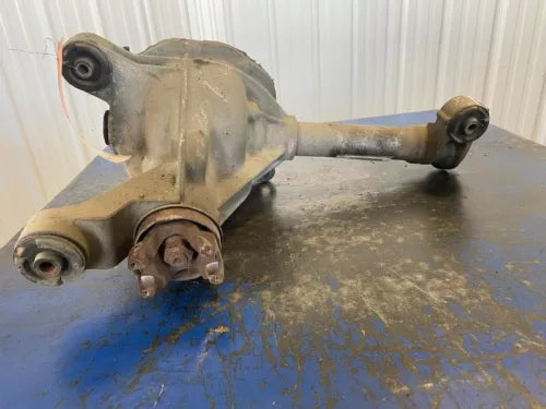 2002-2010 Mercury Mountaineer Front Differential Carrier 3.73 Ratio OEM - Used