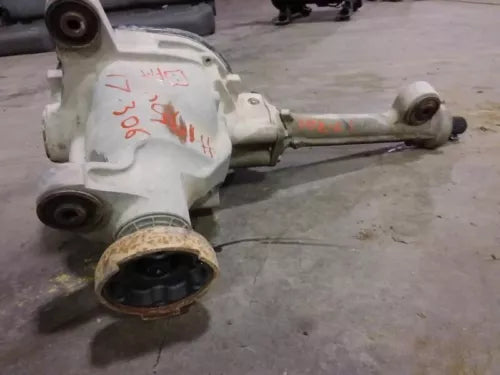 2009-2014 Ford Expedition Front Axle Differential Carrier Asembly 3.73 Ratio Oem - Used