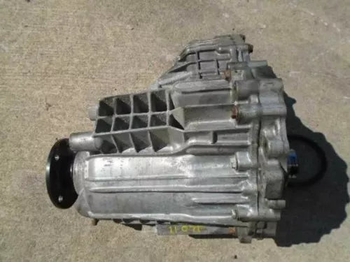 2004-2008 Infiniti G35 Transfer Case Assembly AWD with Warranty OEM - Used