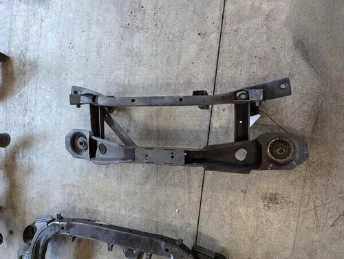 2000-2011 Ford Focus Engine Cradle Rear Crossmember Sub K Frame OEM - Used