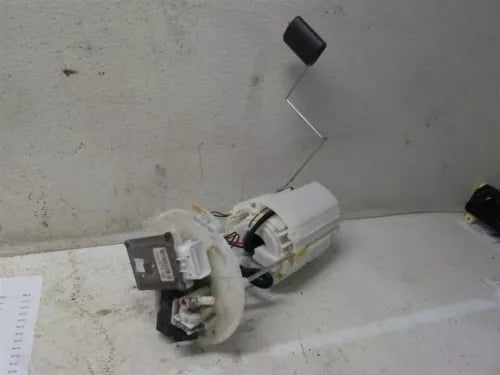 2016-2018 Kia Sorento Fuel Pump Assembly Tank Mounted - Used OEM Auto Part
