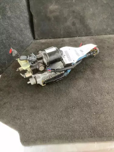 1994-1995 Pontiac Bonneville ABS Anti Lock Brake Actuator Pump - Used OEM Auto Part