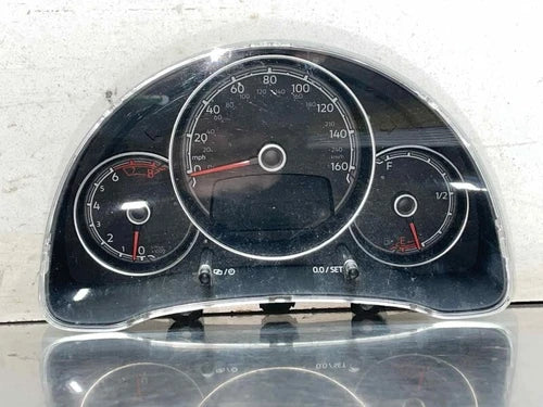 2013-2019 Volkswagen Beetle Speedometer MPH Cluster gasoline engine OEM - Used