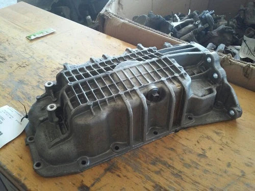 FORD ESCAPE 2013 1.6L 4 CYLINDER ENGINE OIL PAN OEM - Used