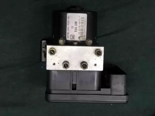 2005-2006 Honda CRV ABS Anti-Lock Brake Pump Module Assembly OEM - Used
