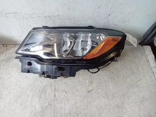 2017-2021 Jeep Compass Left Hand Headlight Assembly Halogen (Quad Halogen) Oem - Used