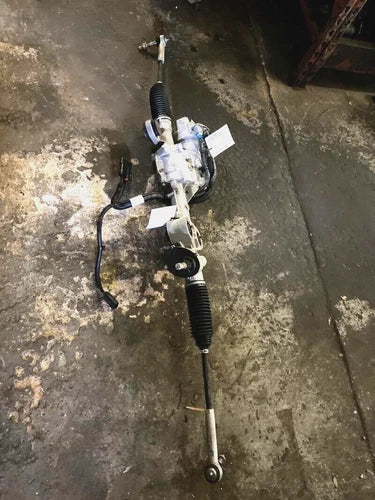 2014-2015 Chevy Silverado 1500 Steering Gear Rack and Pinion Regular Cab Used OEM