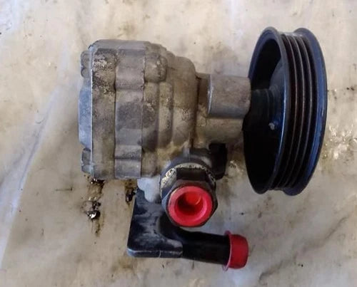 2003-2006 KIA SORENTO LX POWER STEERING PUMP - Used OEM Auto Part