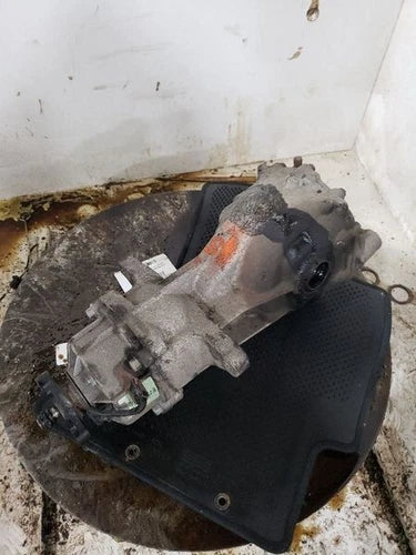 2007-2009 Hyundai Santa FE Rear Differential Carrier AWD in Warranty OEM - Used