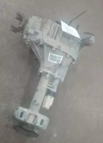 1999-2007 GMC Sierra 1500 Front Differential Carrier Assembly 4.10 Ratio OEM - Used