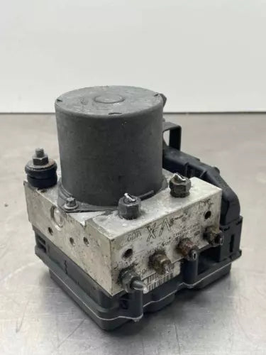 2013-2015 Toyota Venza ABS Anti Lock Brake Pump Assembly - Used OEM Auto Part