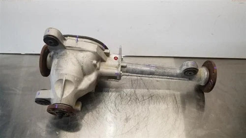 2003-2006 Lincoln Navigator Front Axle Differential Carrier Assembly 3.73 Ratio - Used OEM Auto Part